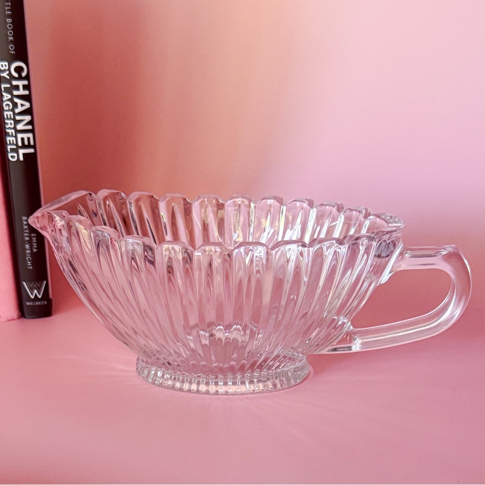 Mikasa Royal Suite Clear Glass Ribbed Gravy Boat – 10 oz Vintage Japan